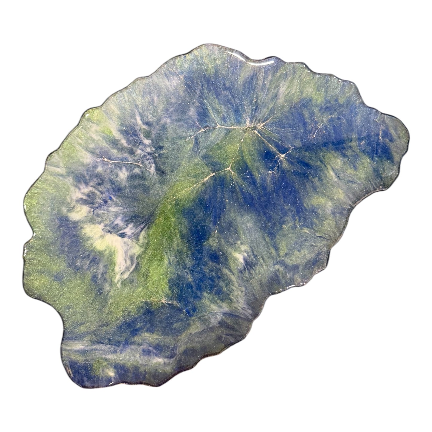 Ocean Mist Resin Decorative Tray – Handcrafted Coastal-Inspired Art Tray