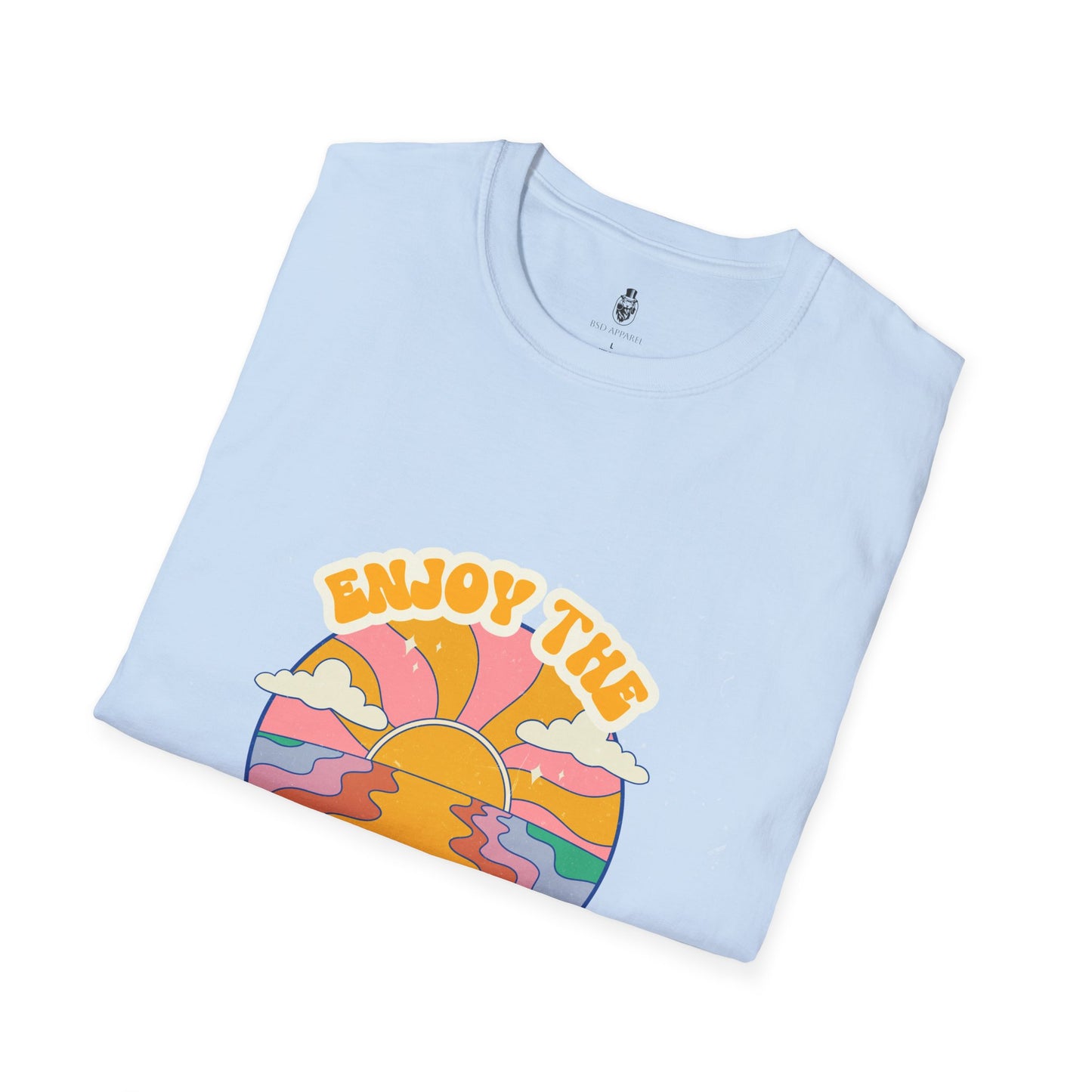 Retro Sunrise Vibes T-Shirt | Women's Graphic Tee, Perfect Gift for Sunrise Lovers, Summer Casual Wear, Beach Outfit, Travel Essentials