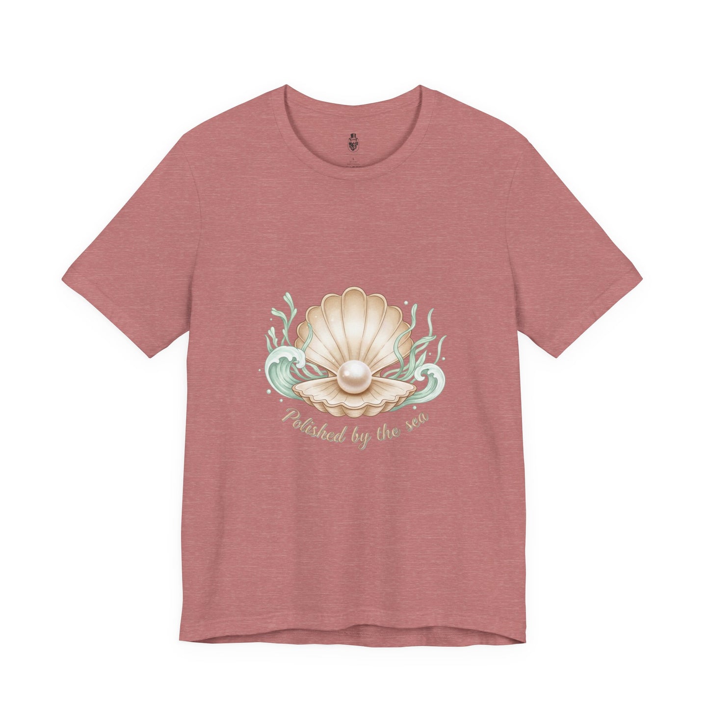Pearl Shell Illustration Tee | shell motif design, sea chic aesthetic