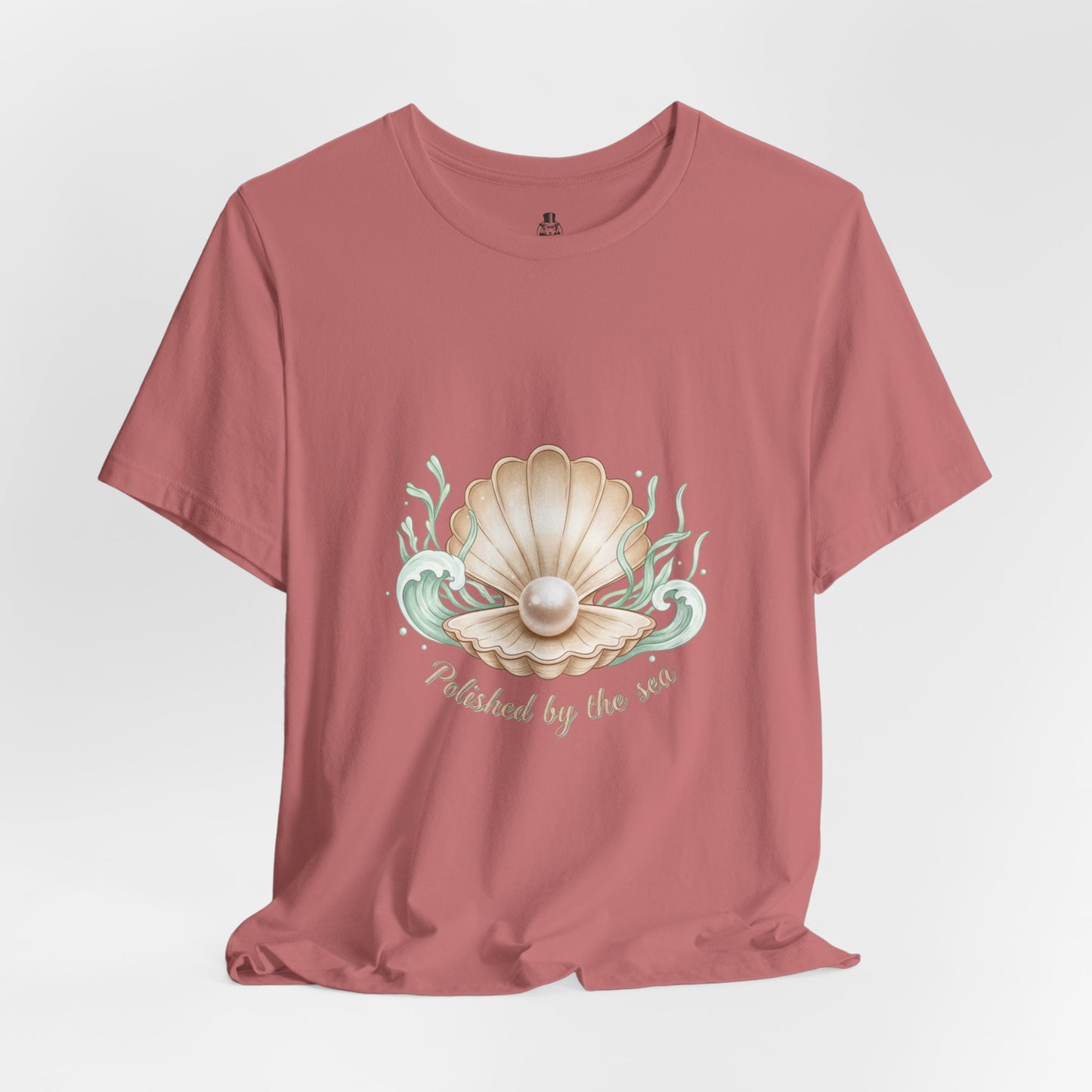 Pearl Shell Illustration Tee | shell motif design, sea chic aesthetic