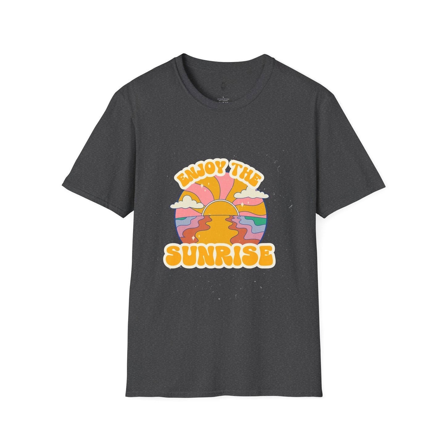 Retro Sunrise Vibes T-Shirt | Women's Graphic Tee, Perfect Gift for Sunrise Lovers, Summer Casual Wear, Beach Outfit, Travel Essentials