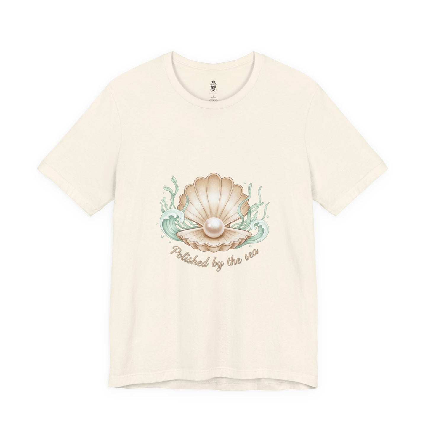 Pearl Shell Illustration Tee | shell motif design, sea chic aesthetic