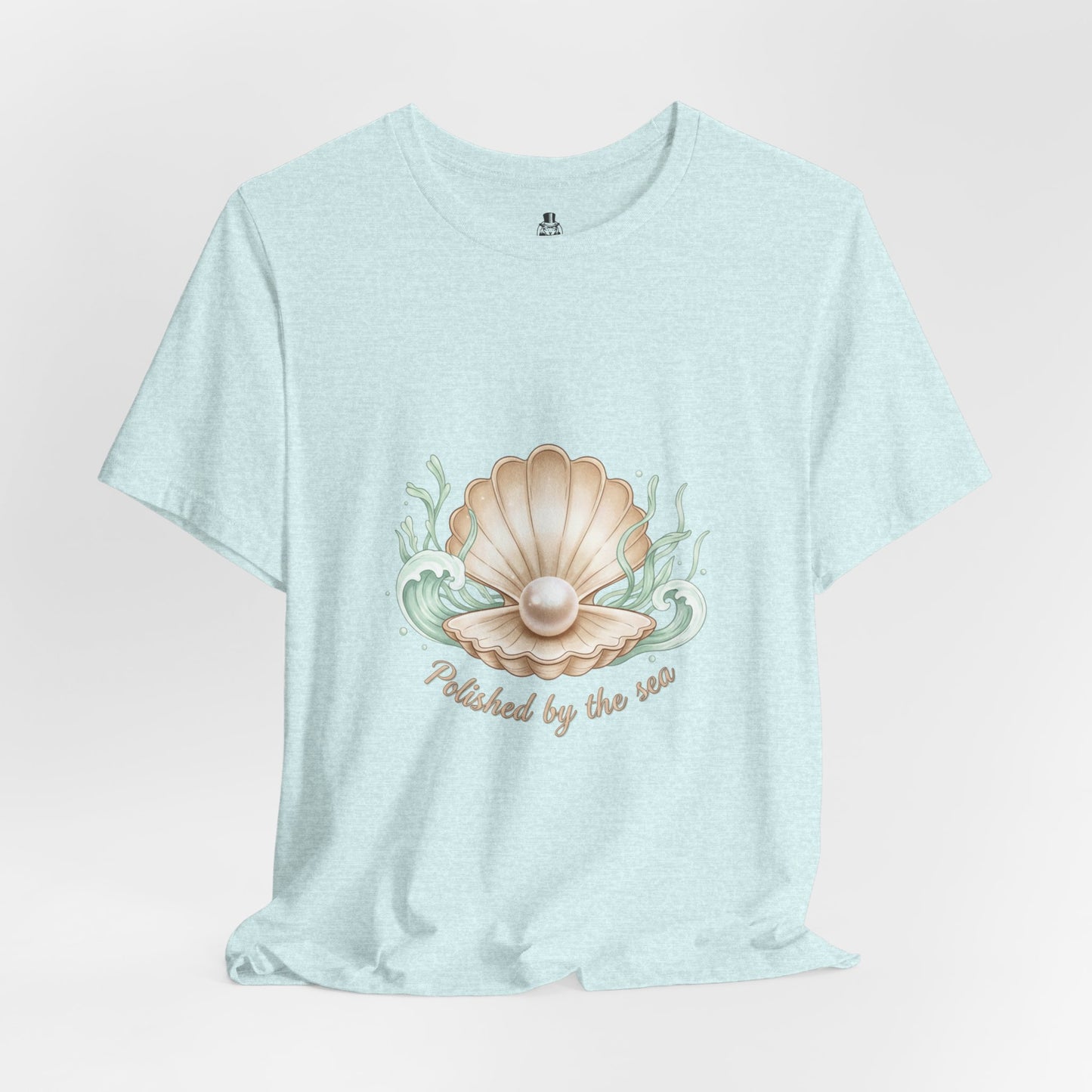 Pearl Shell Illustration Tee | shell motif design, sea chic aesthetic