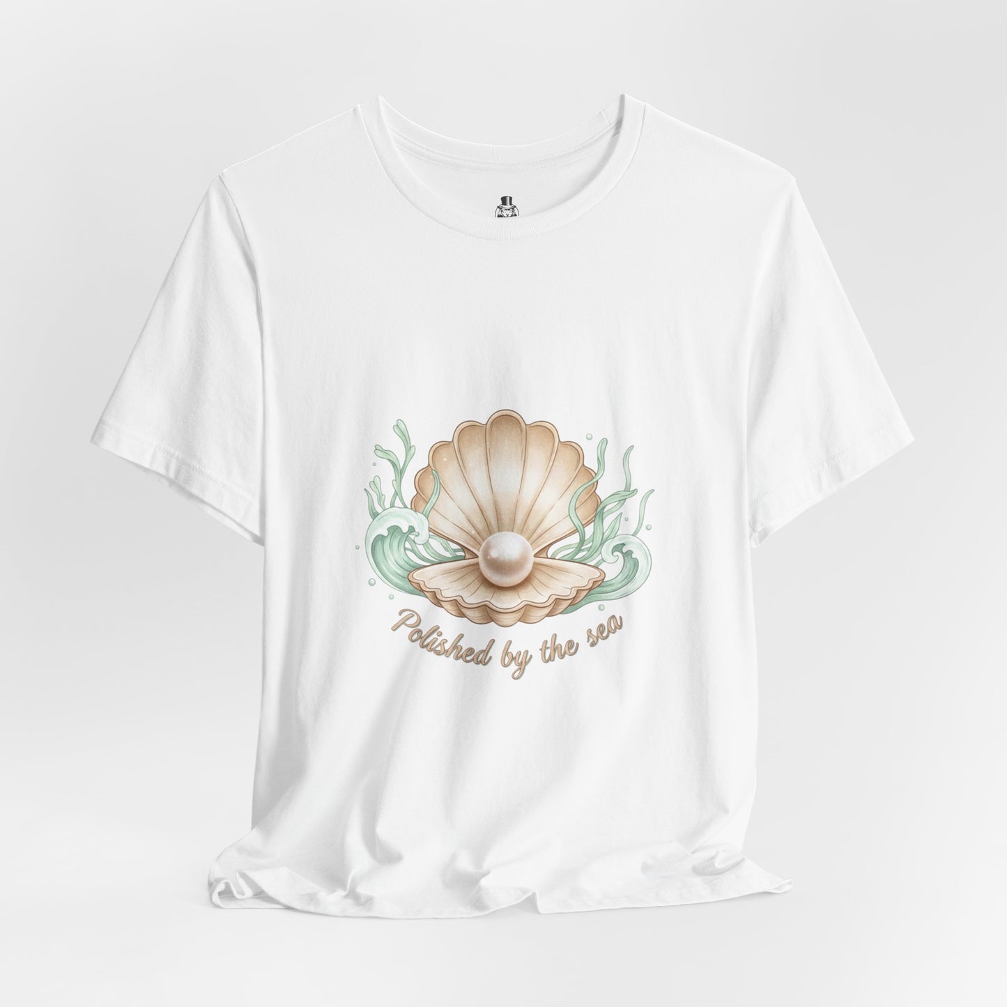Pearl Shell Illustration Tee | shell motif design, sea chic aesthetic