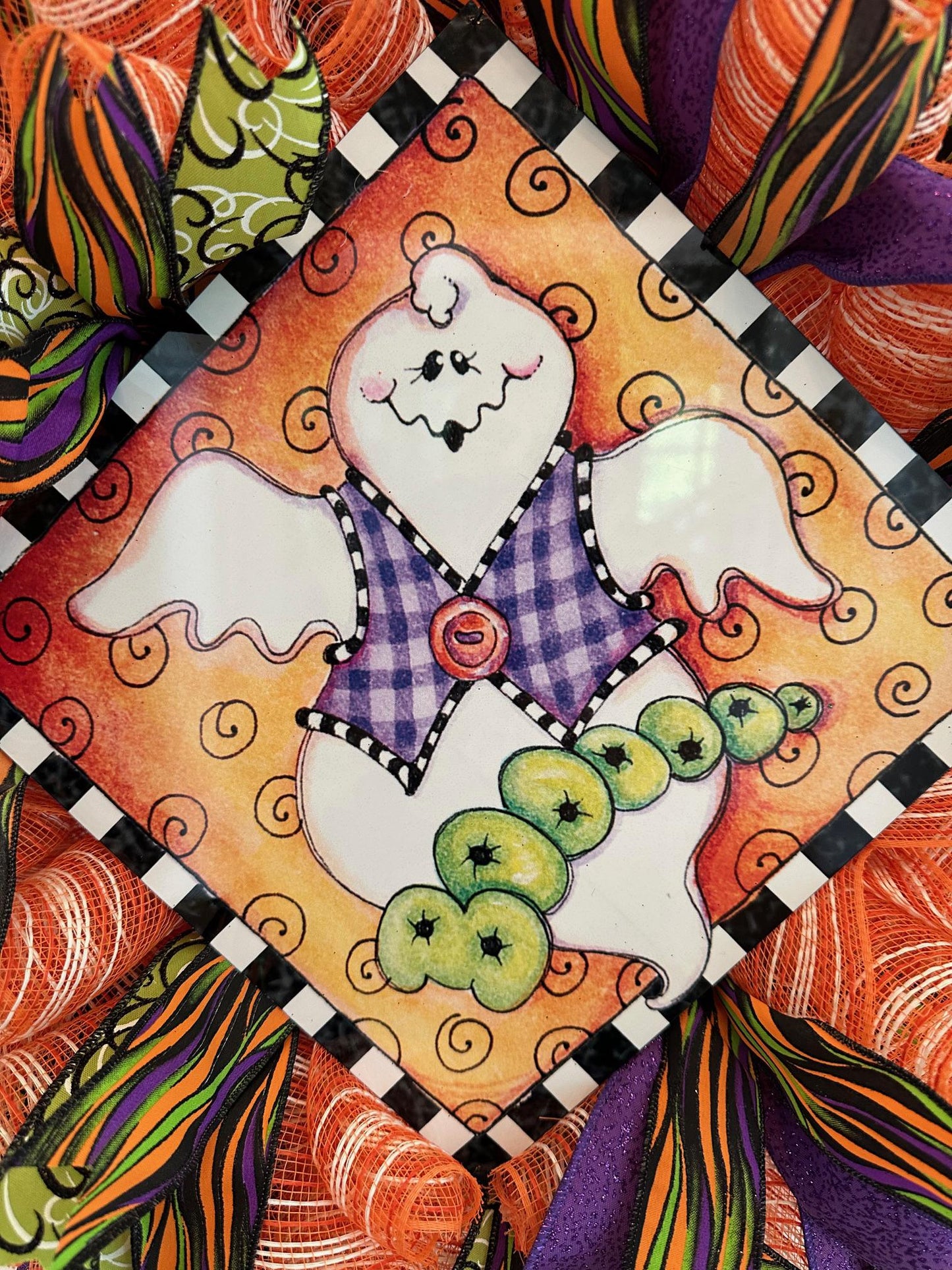 Handcrafted Halloween Ghost Wreath – Whimsical Front Door Décor
