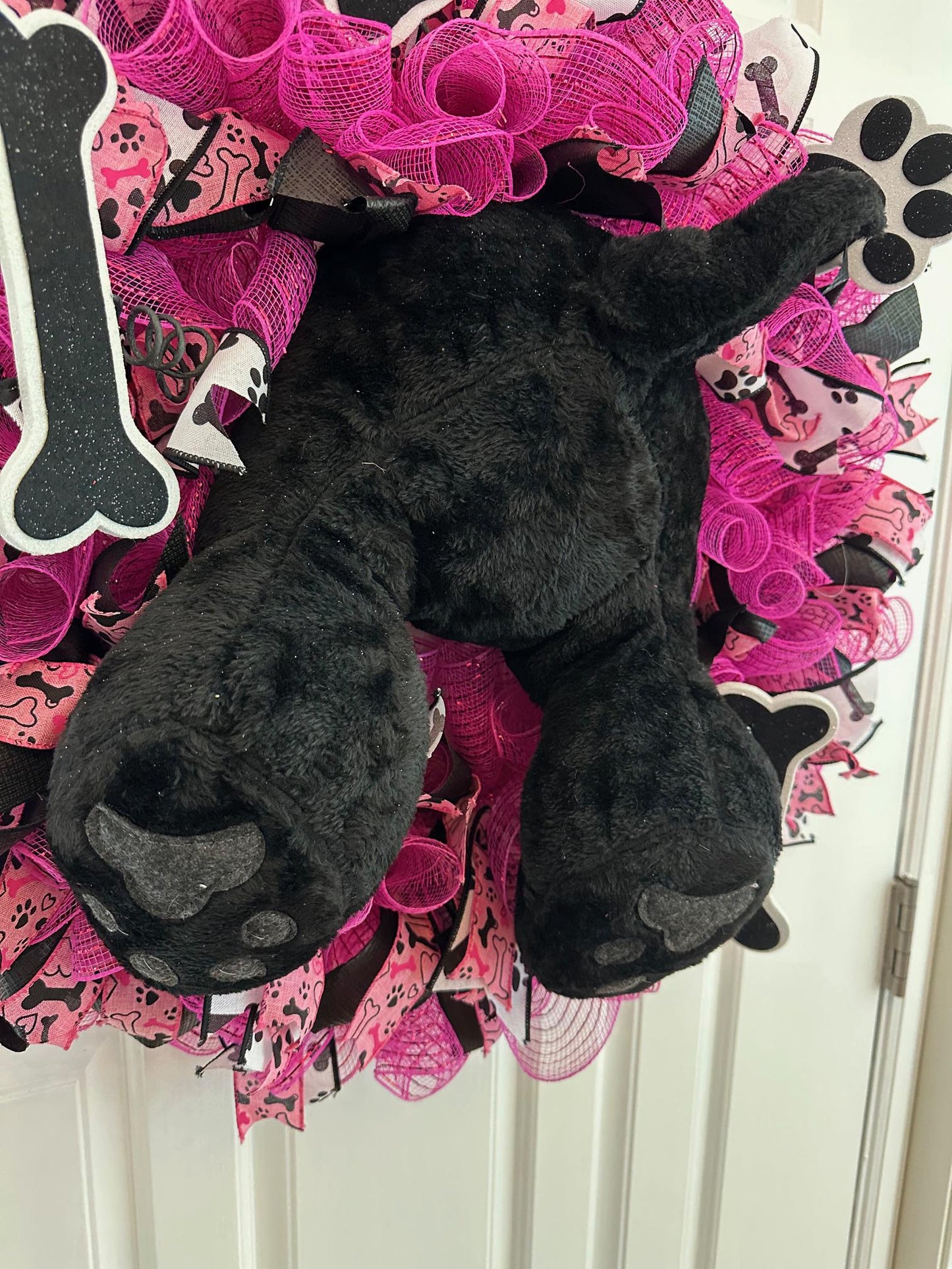 Dog Lover’s Pink & Black Deco Mesh Wreath – Paw Print and Bone Accents, Pet Lovers Gift